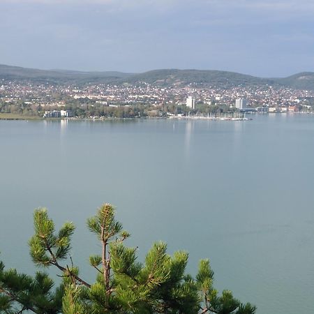 Babamuzeum Apartman Тихань Экстерьер фото